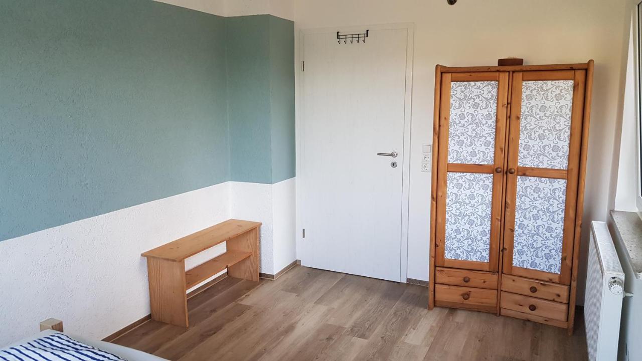 Gluexnest Apartment Bernstadt  Bagian luar foto